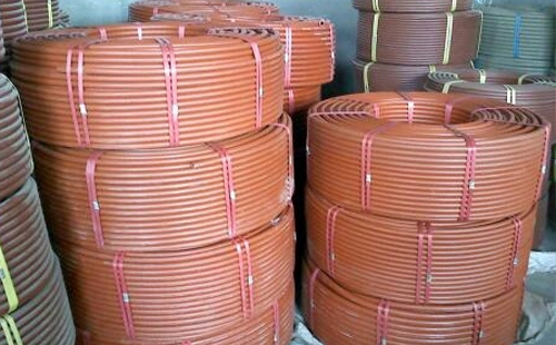 提升工程安全：聚乙烯(RPE)阻燃青海穿线管在现代建筑中的应用